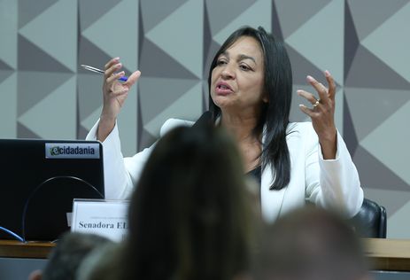 Brasília (DF) 06/06/2023 Senadora e relatora da CPMI do golpe, Eliziane Gama, leu o seu plano de trabalho ao colegiado. Foto Lula Marques/ Agência Brasil.